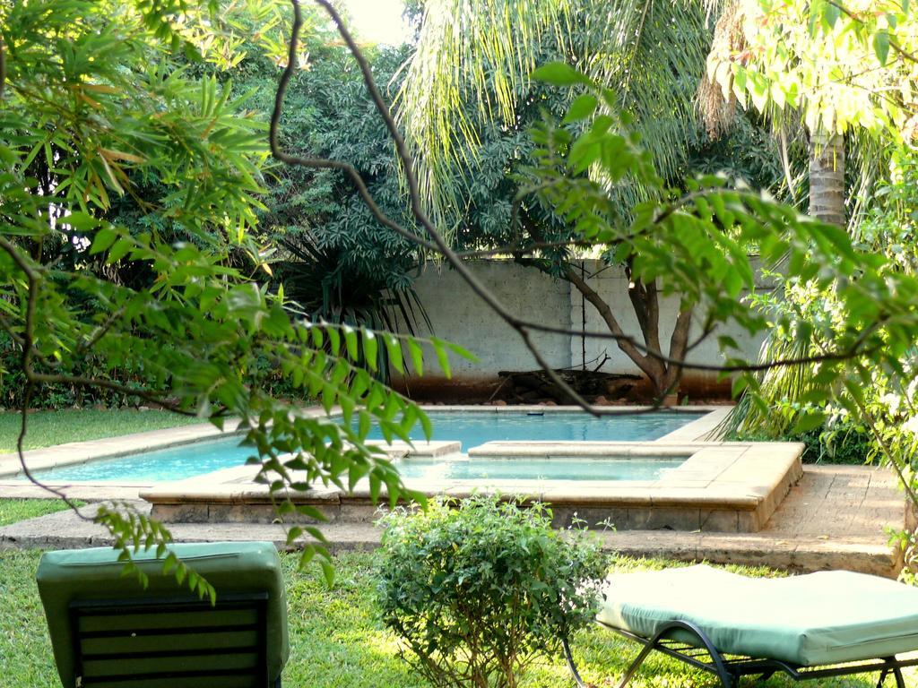 Zigzag Town Lodge Livingstone Ngoại thất bức ảnh