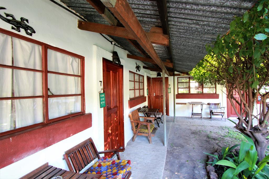 Zigzag Town Lodge Livingstone Ngoại thất bức ảnh